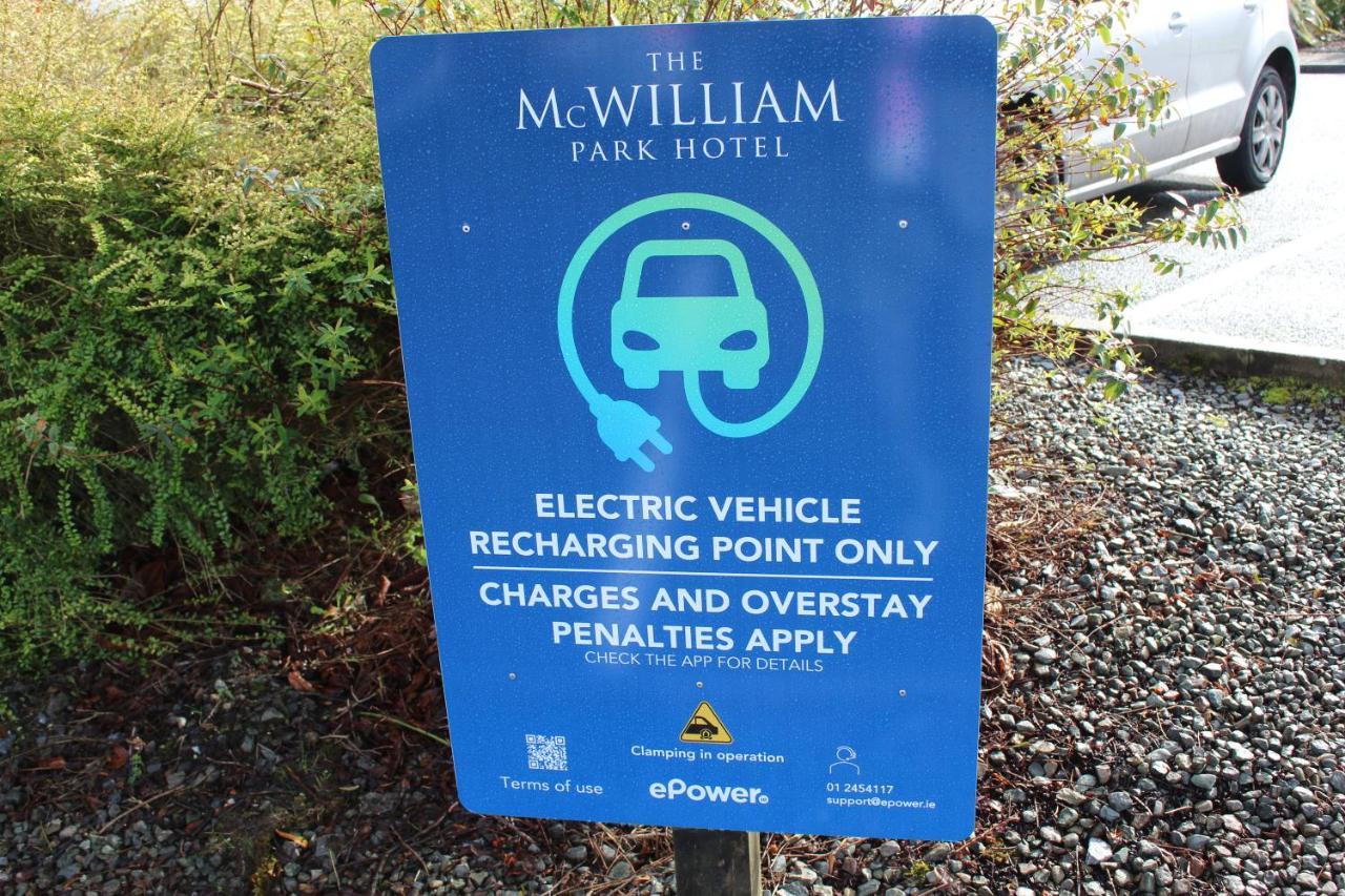 McWilliam Park Hotel Claremorris Exteriör bild